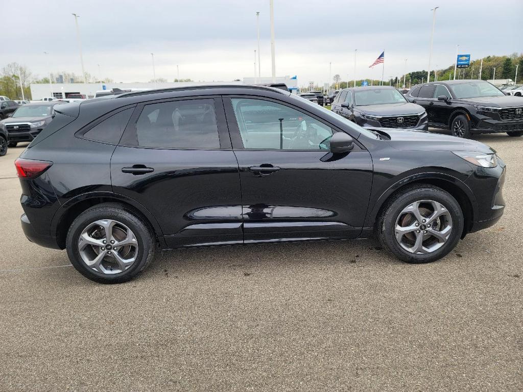 used 2023 Ford Escape car, priced at $21,989