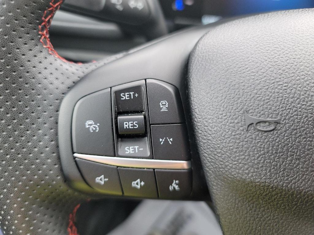 used 2023 Ford Escape car, priced at $21,989