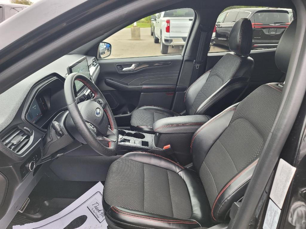 used 2023 Ford Escape car, priced at $21,989