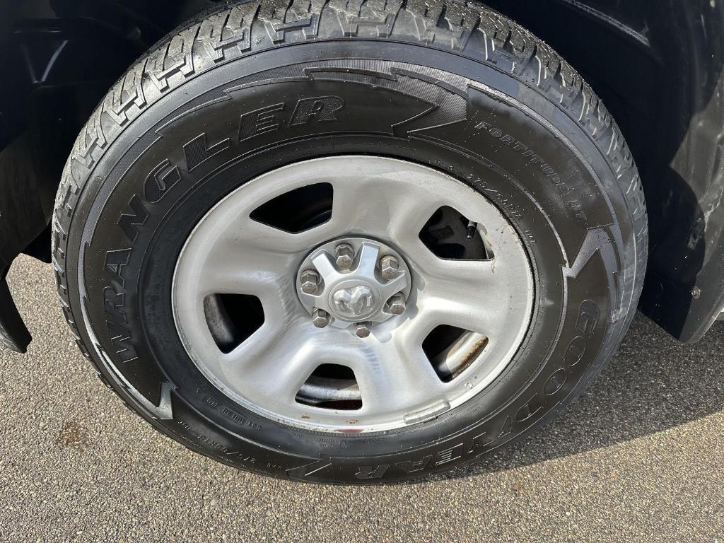 used 2022 Ram 1500 car, priced at $17,947