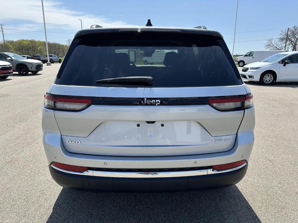 used 2023 Jeep Grand Cherokee car, priced at $27,407