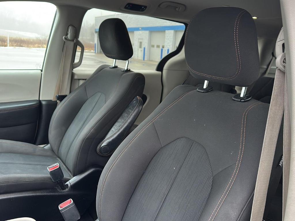 used 2017 Chrysler Pacifica car, priced at $11,989
