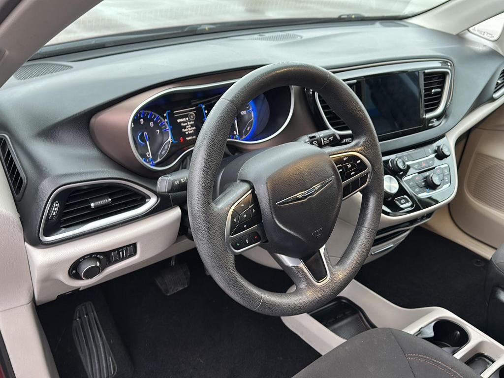 used 2017 Chrysler Pacifica car, priced at $11,989