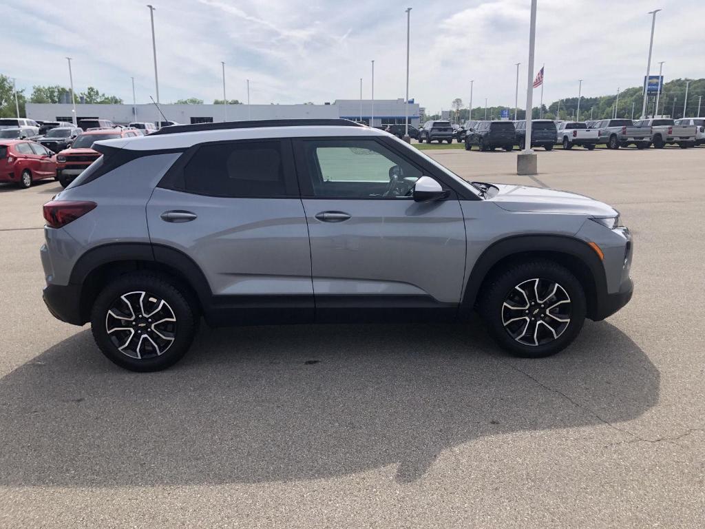 used 2023 Chevrolet TrailBlazer car, priced at $18,989