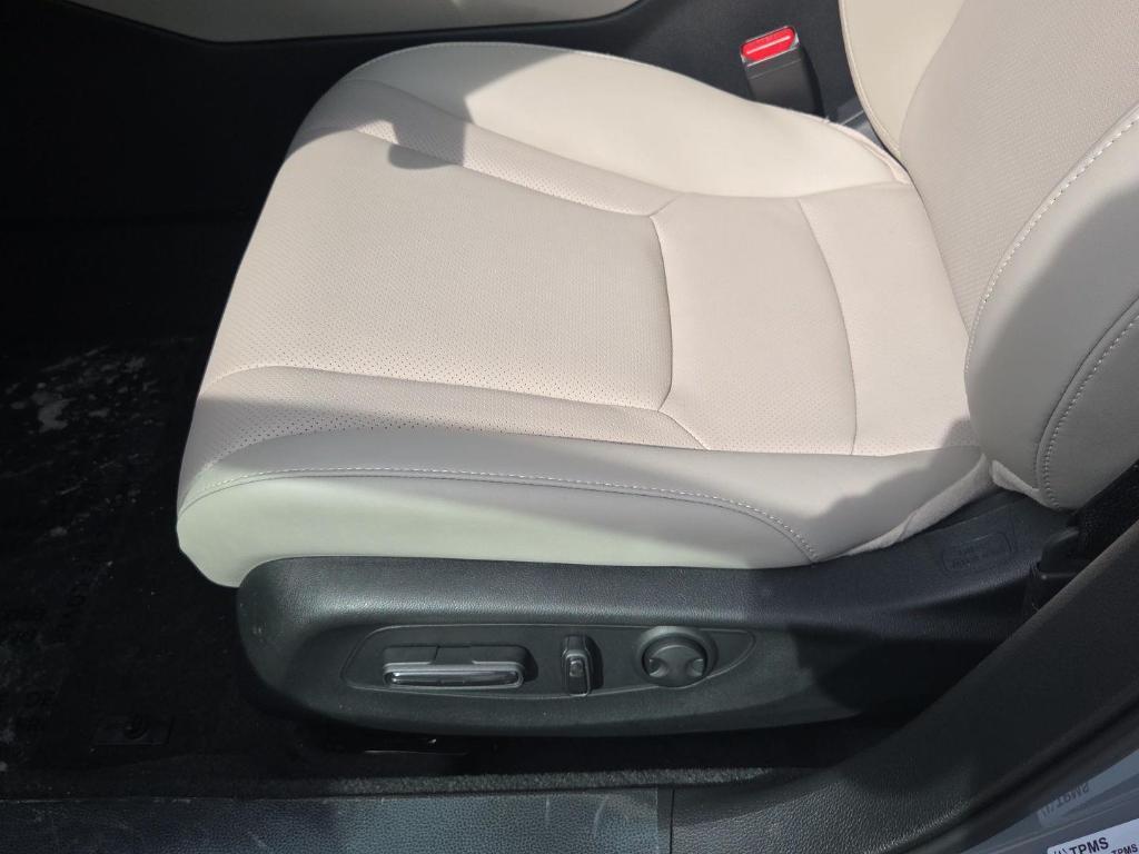 new 2025 Honda Accord Hybrid car, priced at $36,304