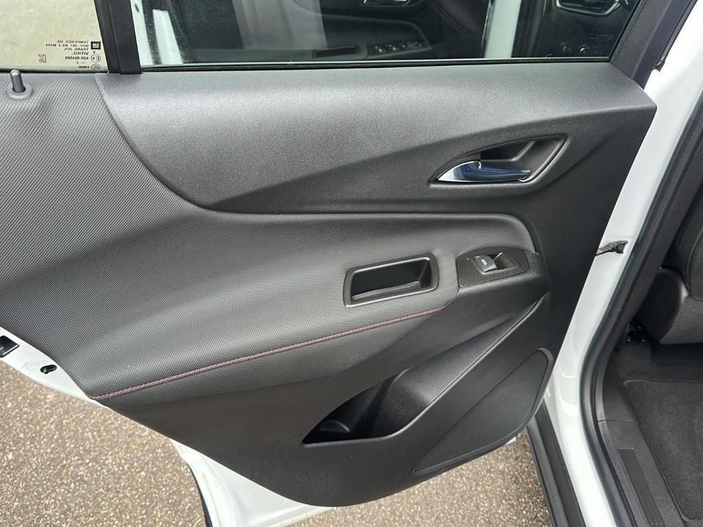 used 2022 Chevrolet Equinox car, priced at $20,315