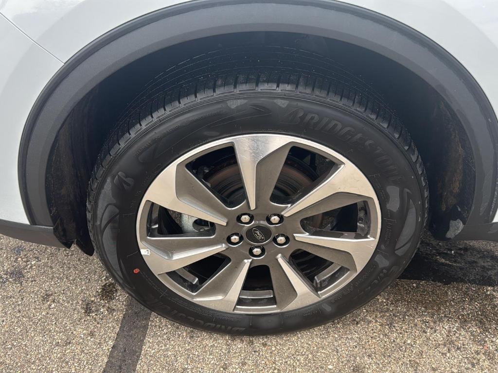 used 2025 Ford Escape car, priced at $27,387