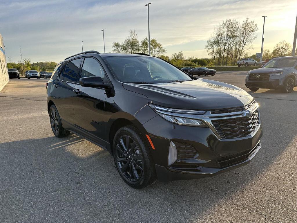 used 2023 Chevrolet Equinox car, priced at $22,979
