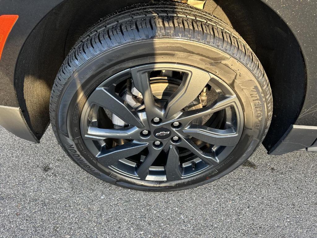used 2023 Chevrolet Equinox car, priced at $22,979