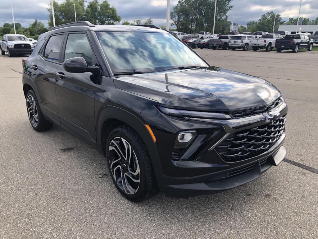 used 2024 Chevrolet TrailBlazer car, priced at $24,457
