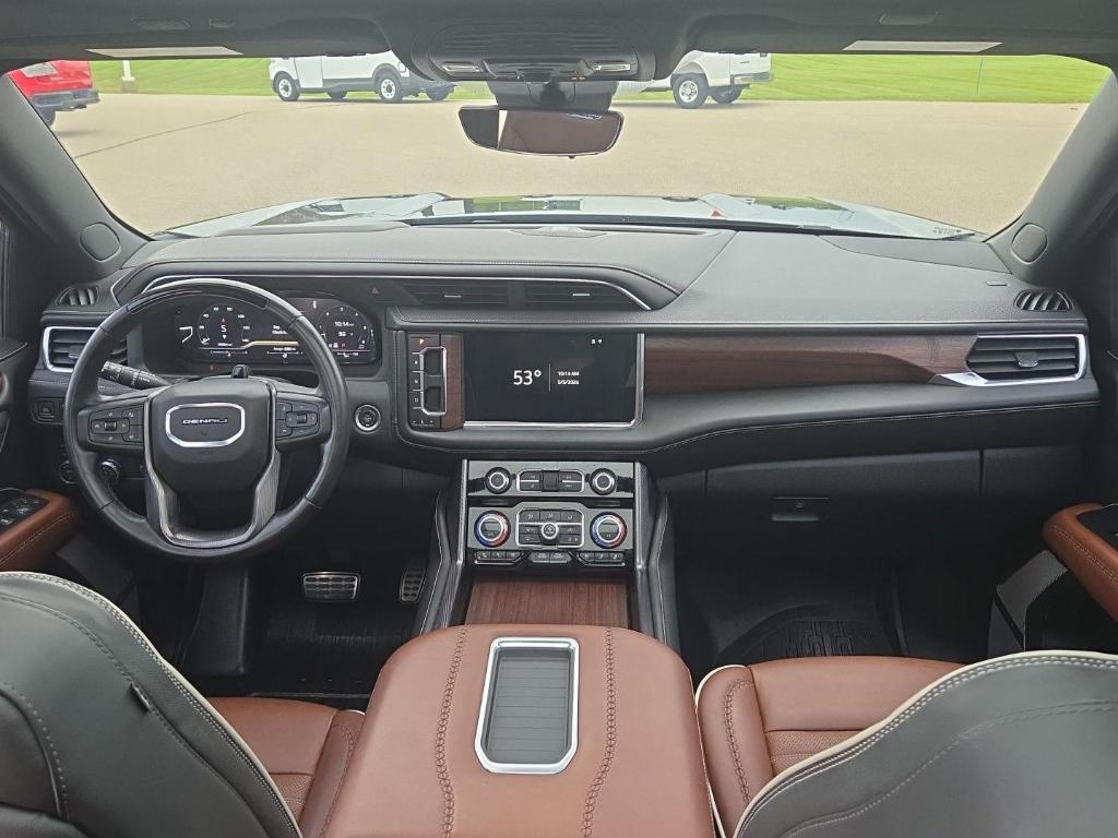 used 2023 GMC Yukon XL car, priced at $72,489