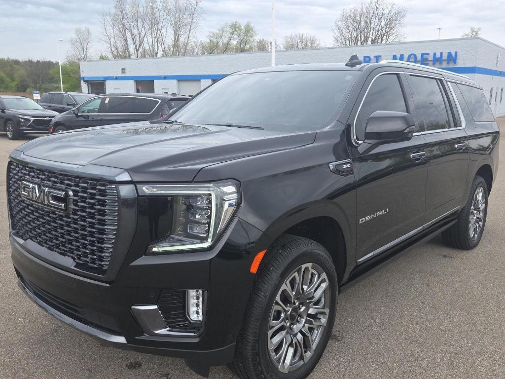 used 2023 GMC Yukon XL car, priced at $72,489