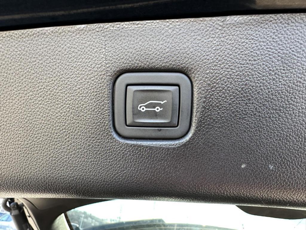 used 2024 Chevrolet Blazer car, priced at $27,829