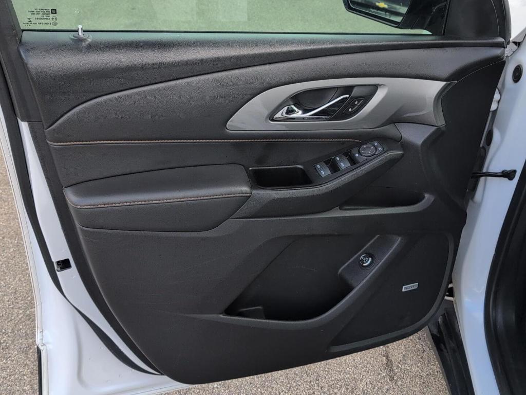 used 2019 Chevrolet Traverse car, priced at $21,989