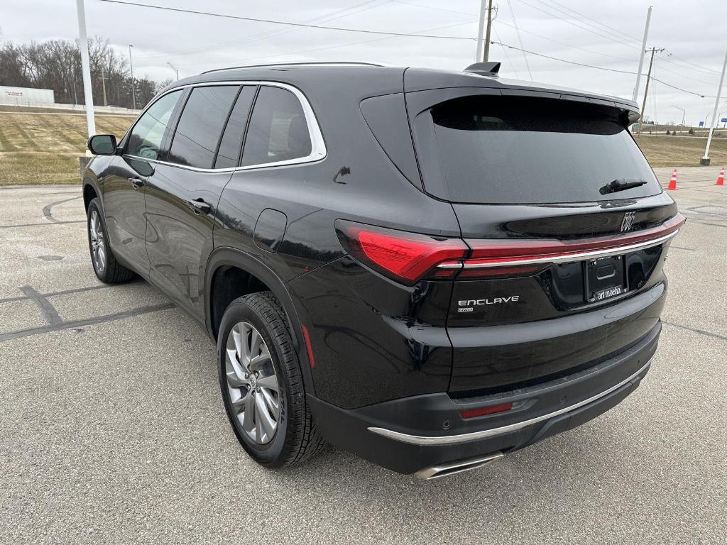 used 2025 Buick Enclave car, priced at $35,989