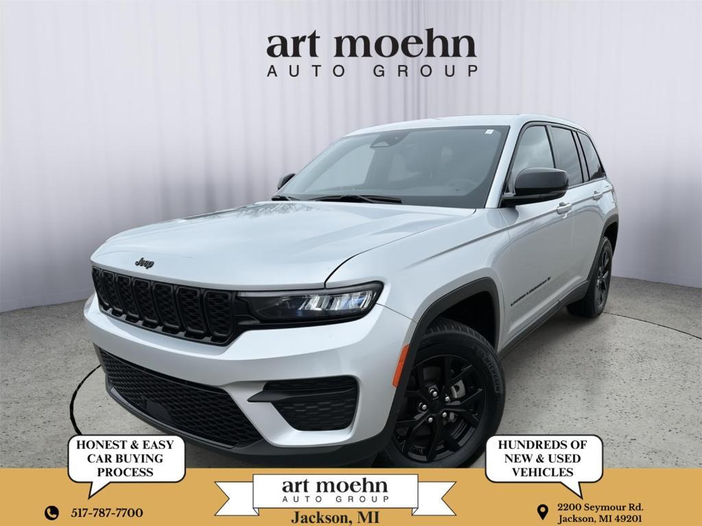 used 2025 Jeep Grand Cherokee car, priced at $33,989