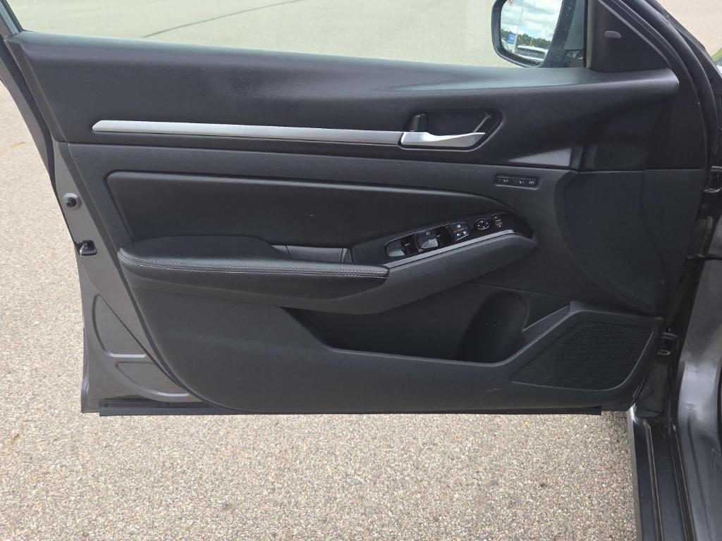 used 2024 Nissan Altima car, priced at $19,989