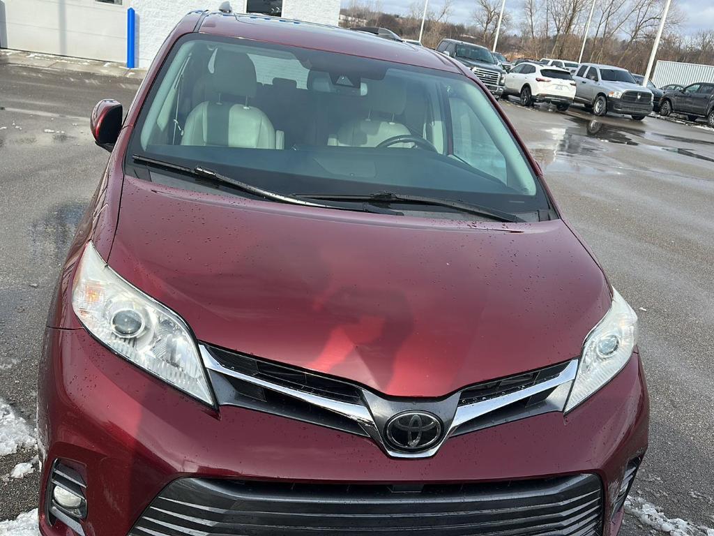 used 2018 Toyota Sienna car, priced at $15,989