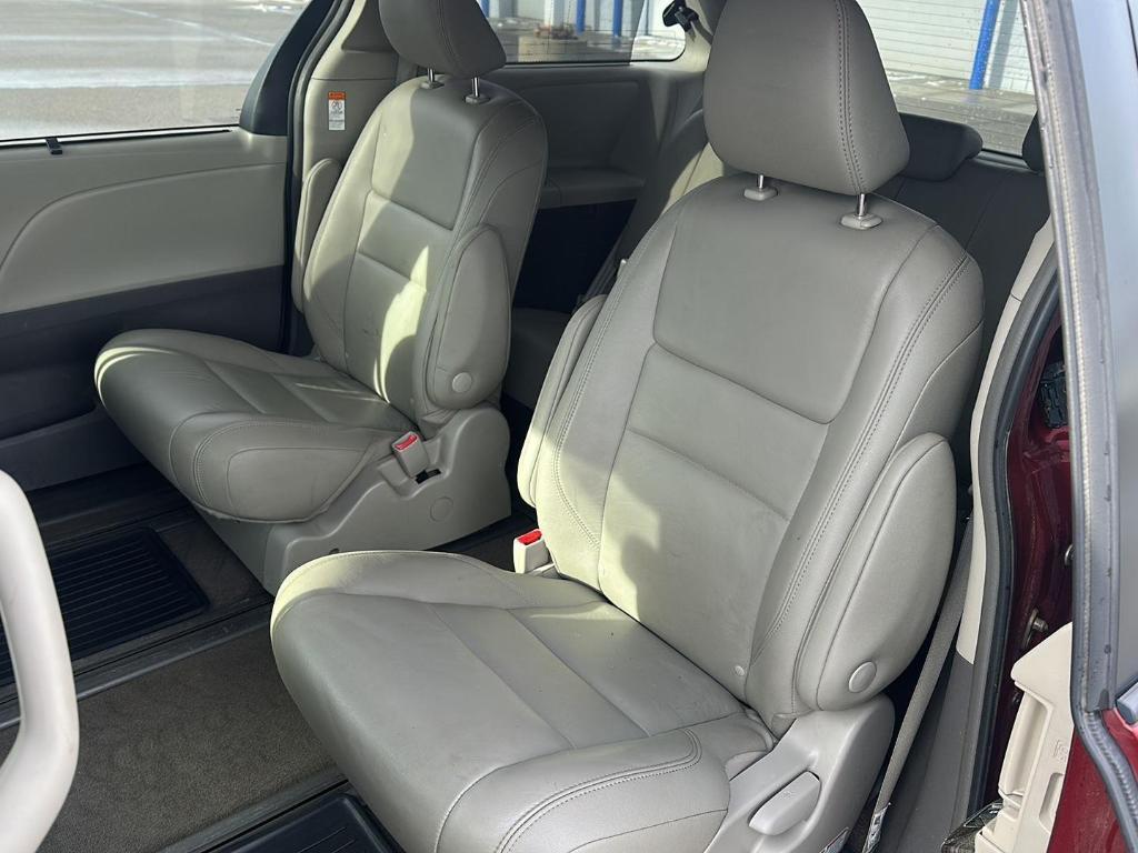 used 2018 Toyota Sienna car, priced at $15,989