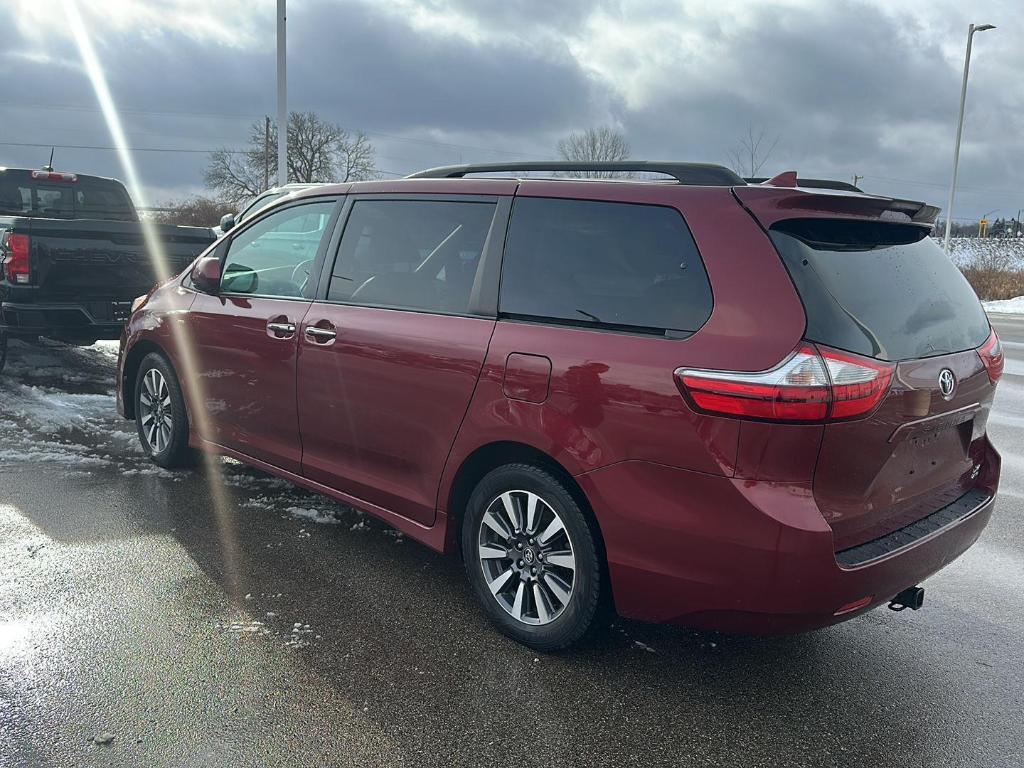 used 2018 Toyota Sienna car, priced at $15,989