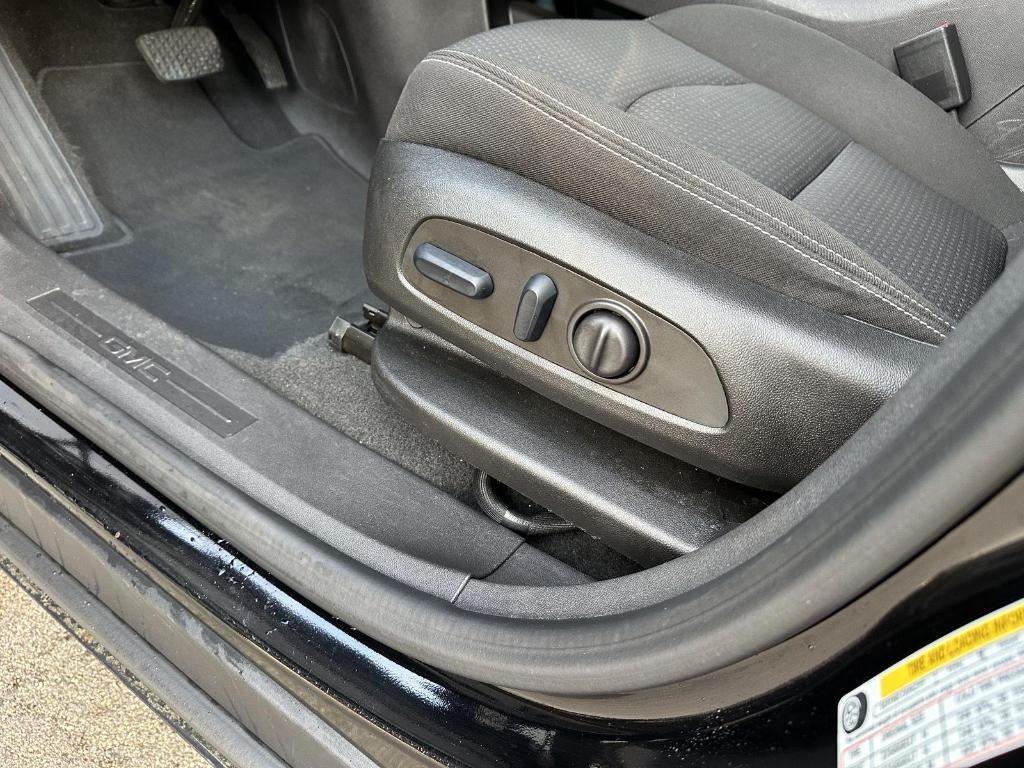 used 2024 GMC Terrain car, priced at $23,989