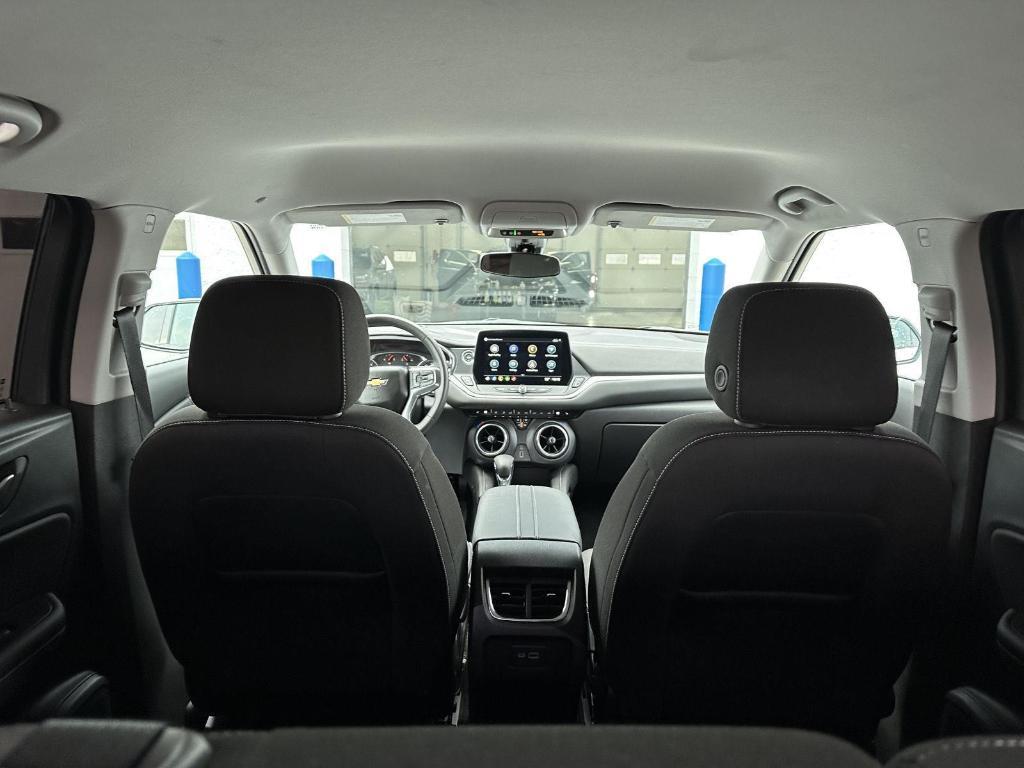 used 2025 Chevrolet Blazer car, priced at $29,295