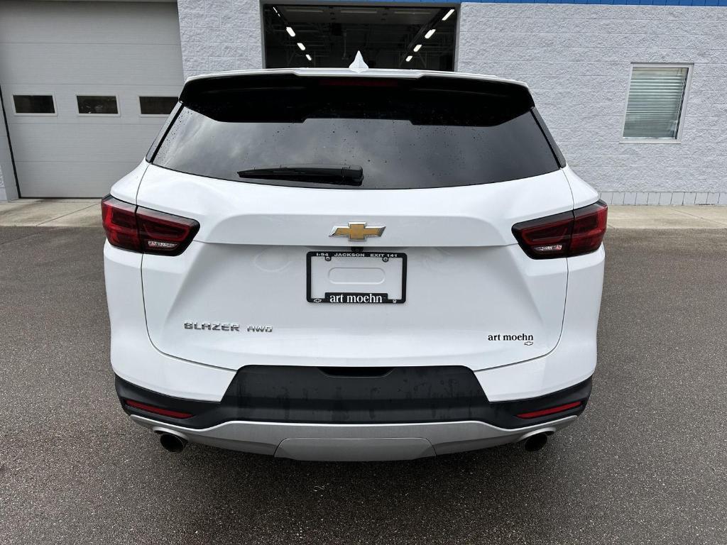 used 2025 Chevrolet Blazer car, priced at $29,295
