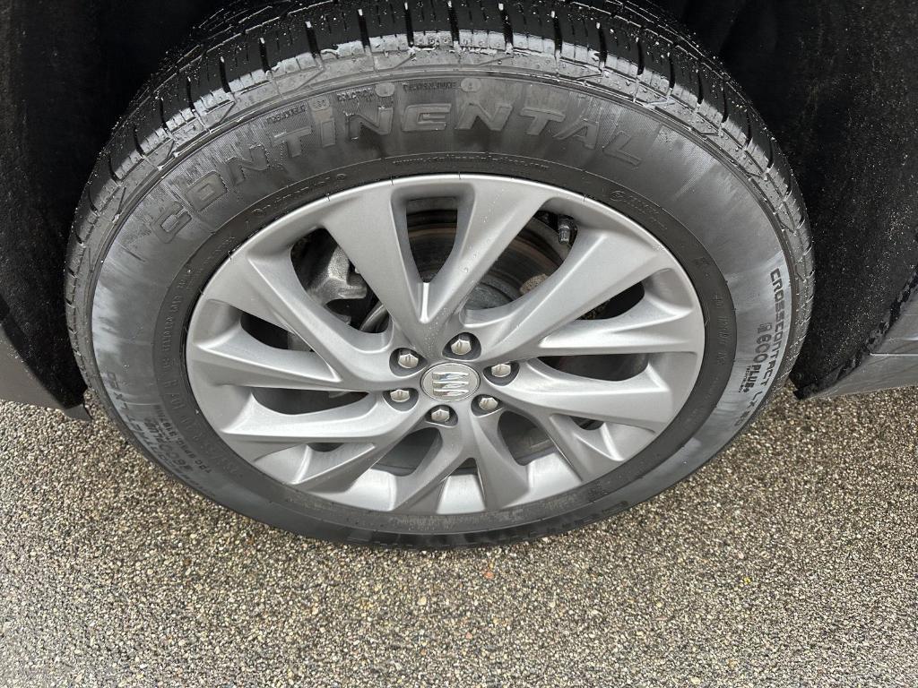 used 2025 Buick Enclave car, priced at $35,989