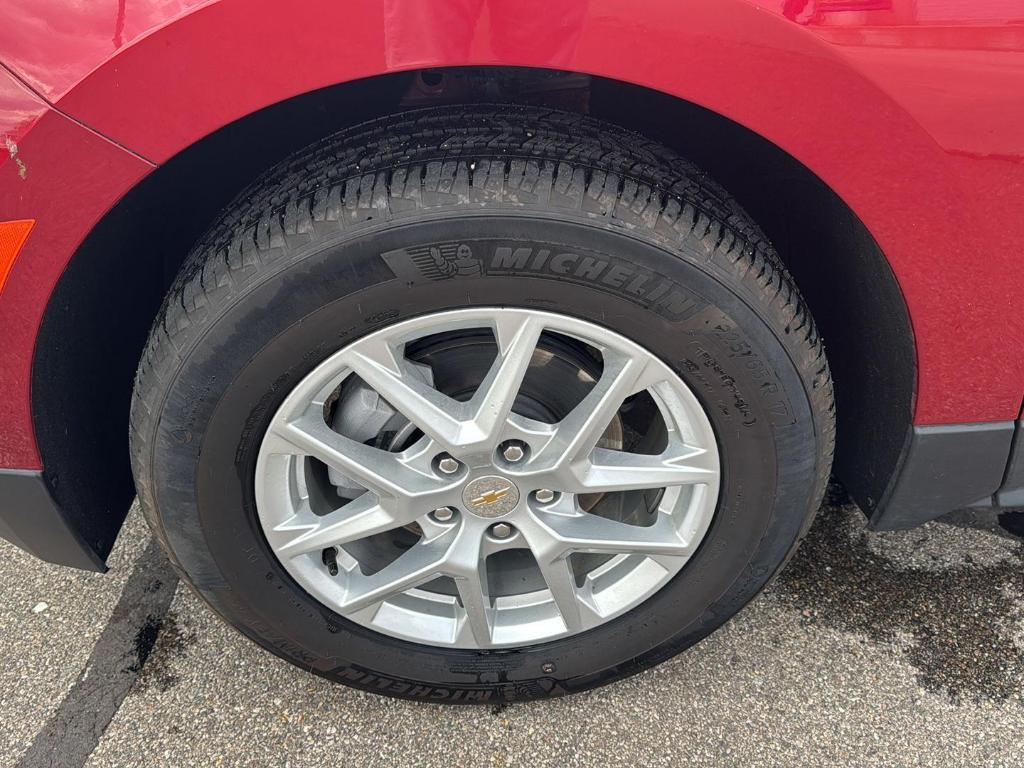 used 2023 Chevrolet Equinox car, priced at $23,489