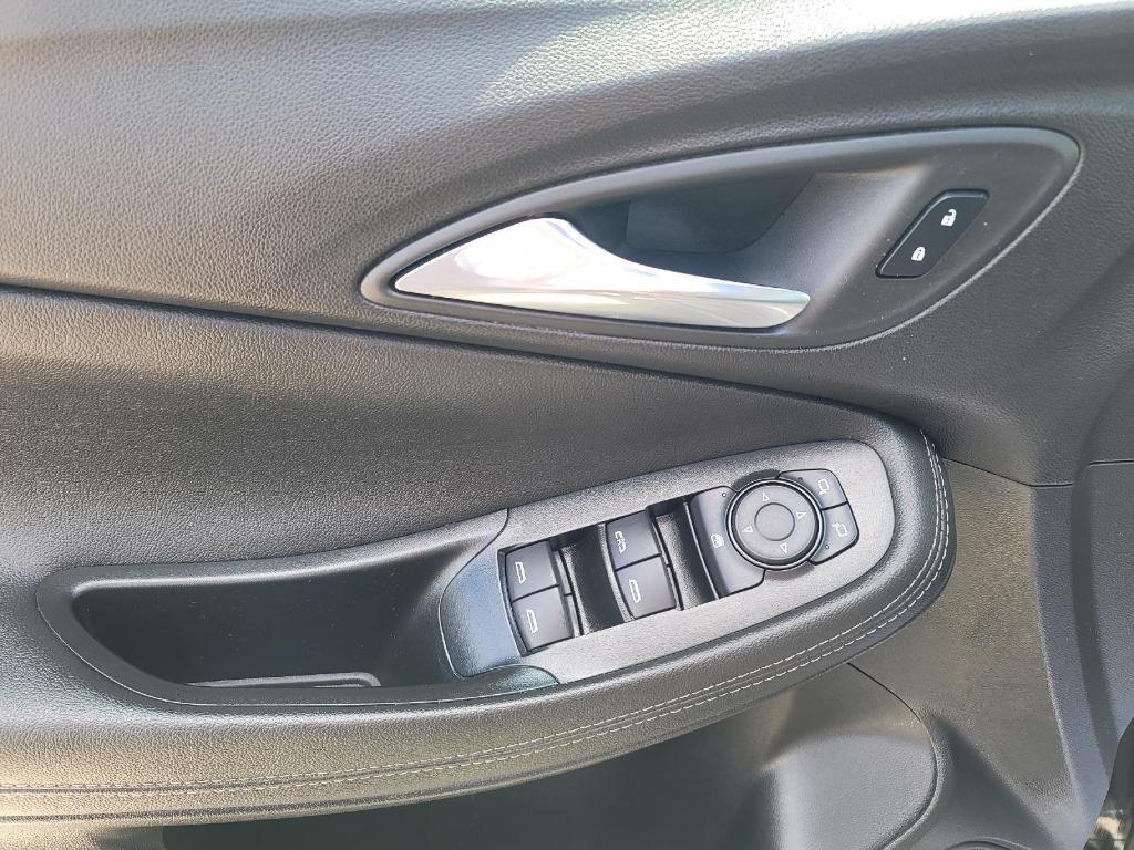 used 2025 Buick Encore GX car, priced at $21,707