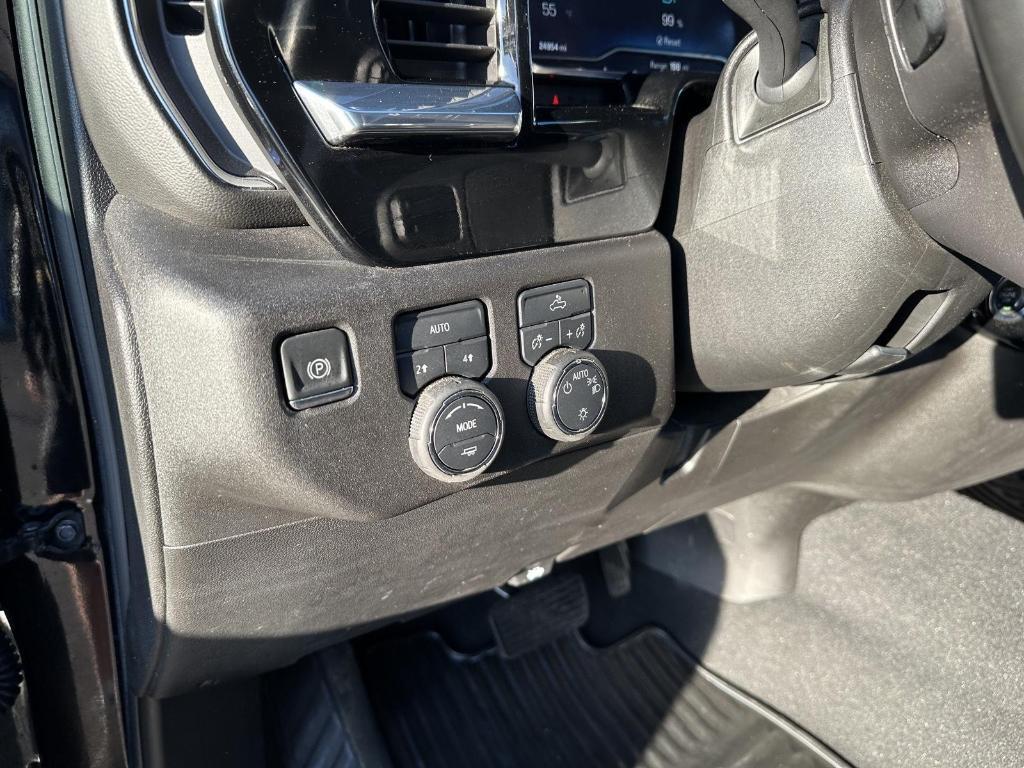 used 2025 Chevrolet Silverado 1500 car, priced at $41,947