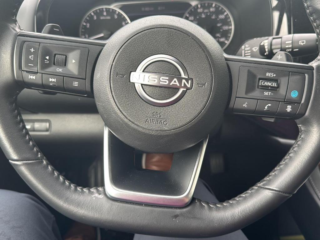 used 2025 Nissan Pathfinder car, priced at $28,489