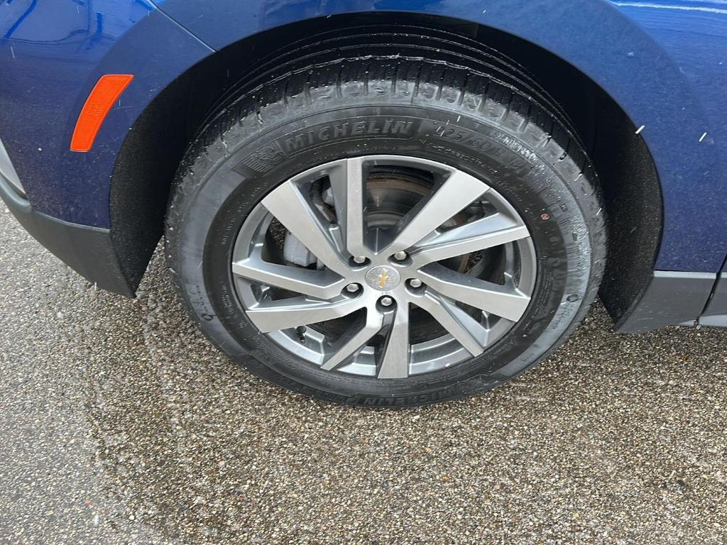 used 2023 Chevrolet Equinox car, priced at $20,449