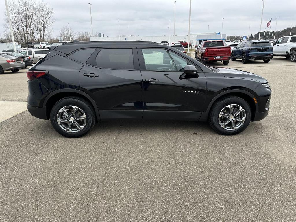 used 2024 Chevrolet Blazer car, priced at $27,669