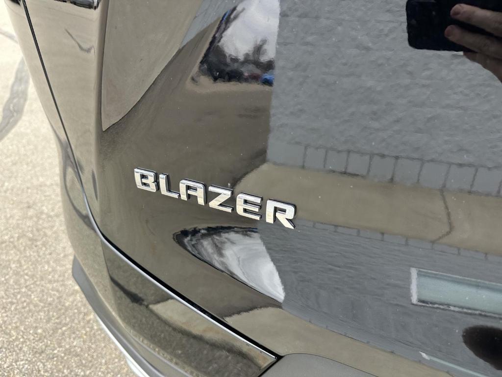 used 2024 Chevrolet Blazer car, priced at $27,669