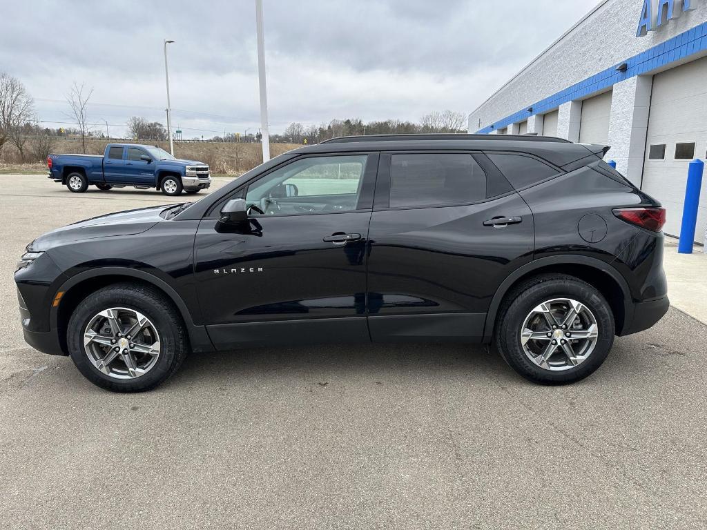 used 2024 Chevrolet Blazer car, priced at $27,669