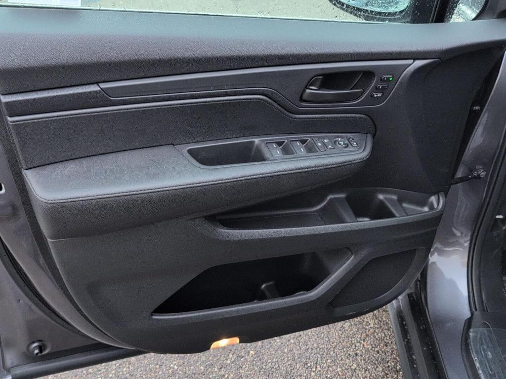 new 2026 Honda Odyssey car, priced at $44,290