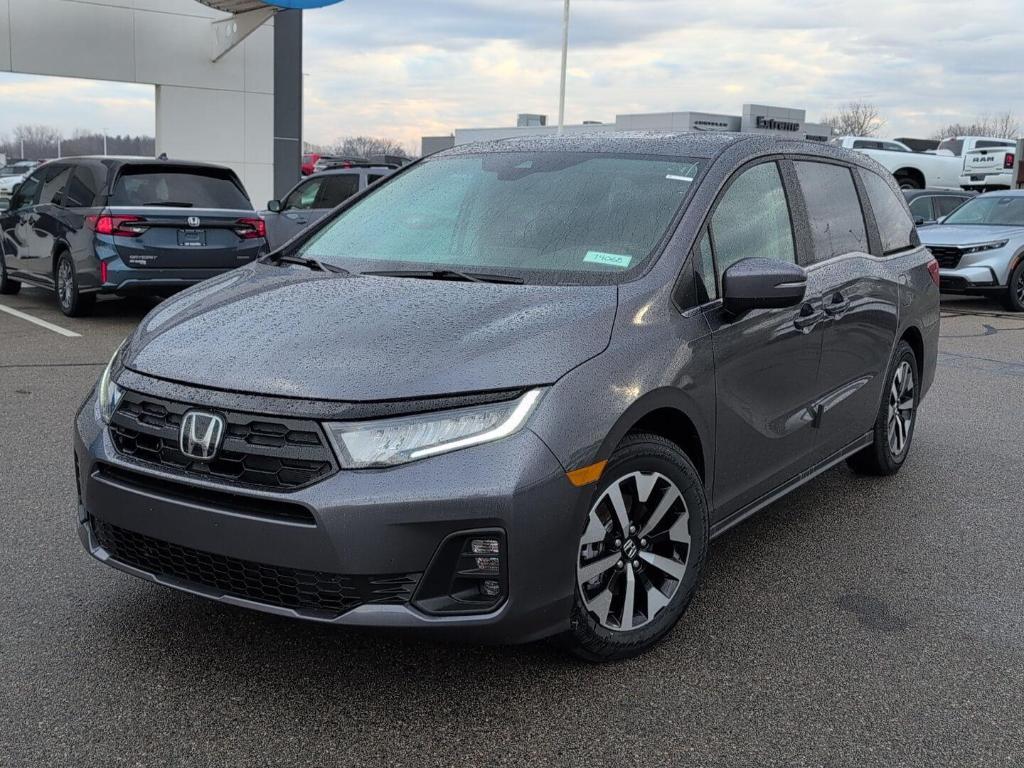 new 2026 Honda Odyssey car, priced at $44,290
