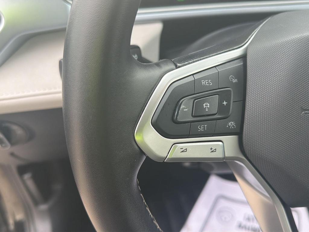 used 2025 Volkswagen Taos car, priced at $24,949