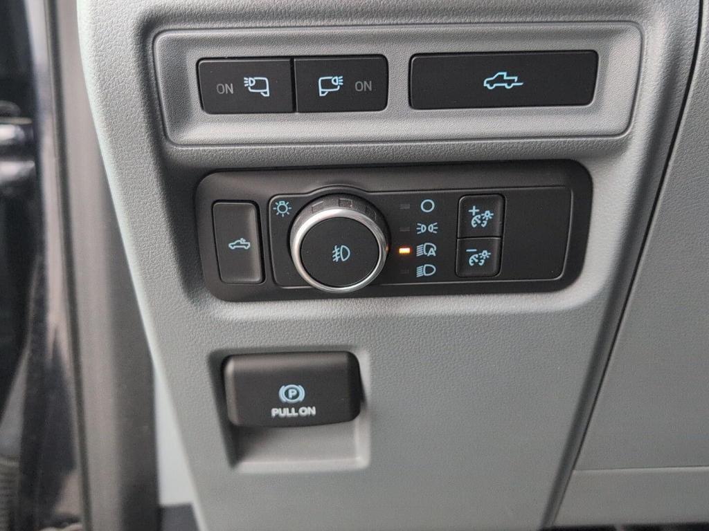 used 2021 Ford F-150 car, priced at $30,989