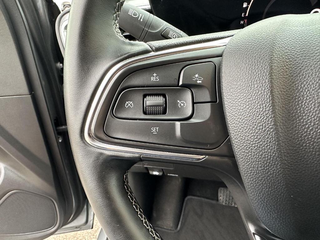 used 2025 Buick Encore GX car, priced at $22,429
