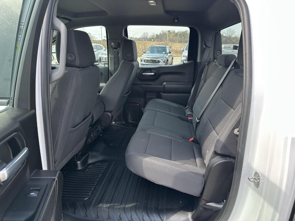 used 2024 Chevrolet Silverado 1500 car, priced at $35,907