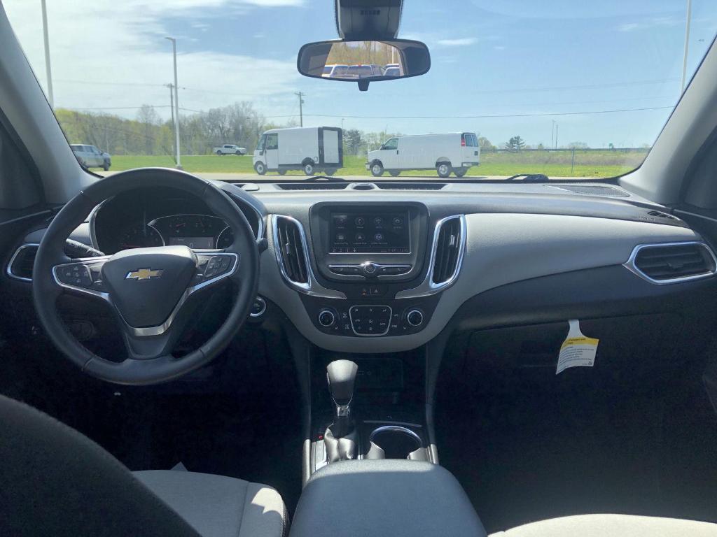 used 2024 Chevrolet Equinox car, priced at $20,415