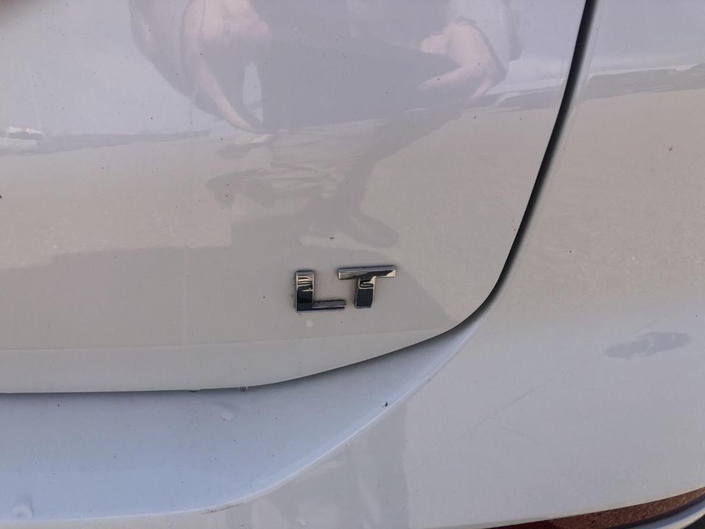 used 2024 Chevrolet Equinox car, priced at $20,415
