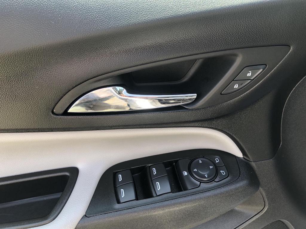 used 2024 Chevrolet Equinox car, priced at $20,415