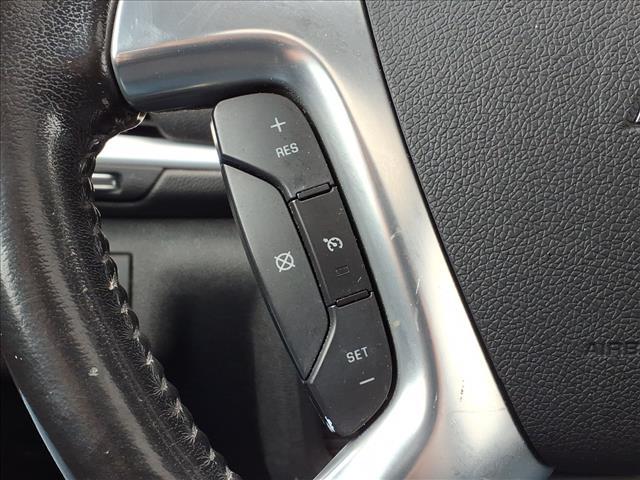 used 2015 Chevrolet Traverse car, priced at $9,500