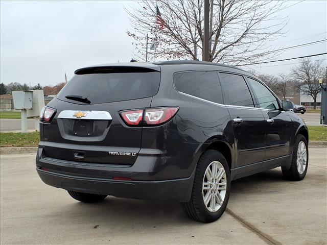 used 2015 Chevrolet Traverse car, priced at $9,500