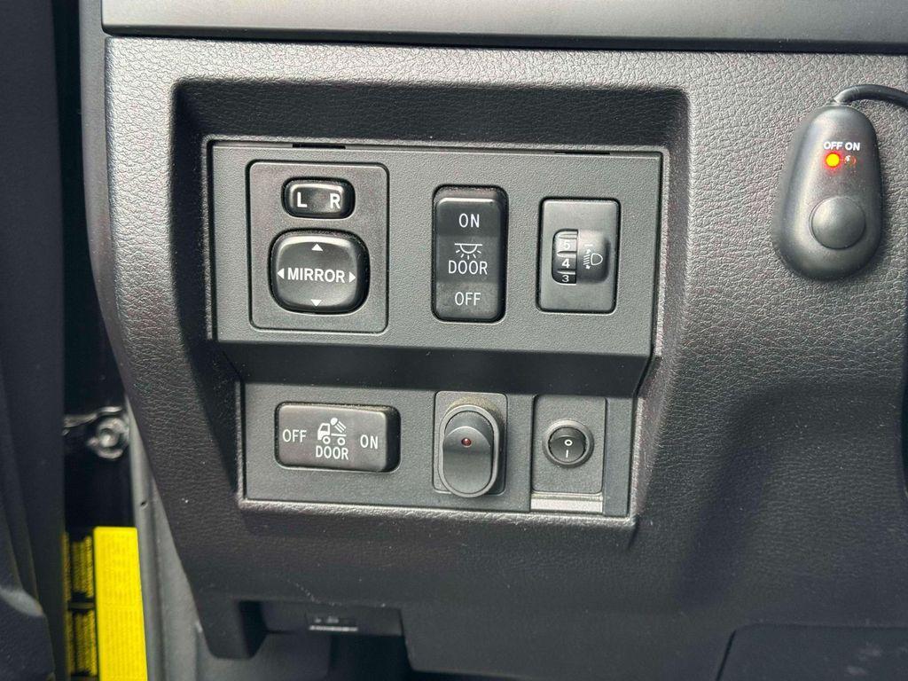 used 2016 Toyota Tundra car, priced at $27,136