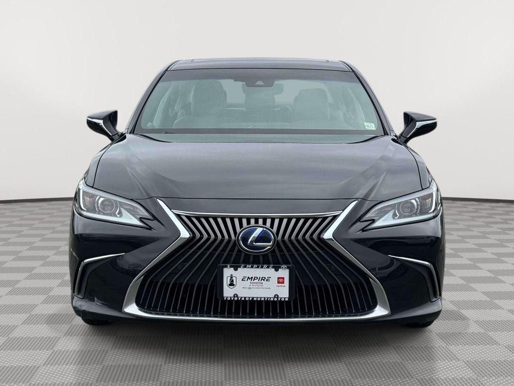 used 2021 Lexus ES 300h car, priced at $29,414