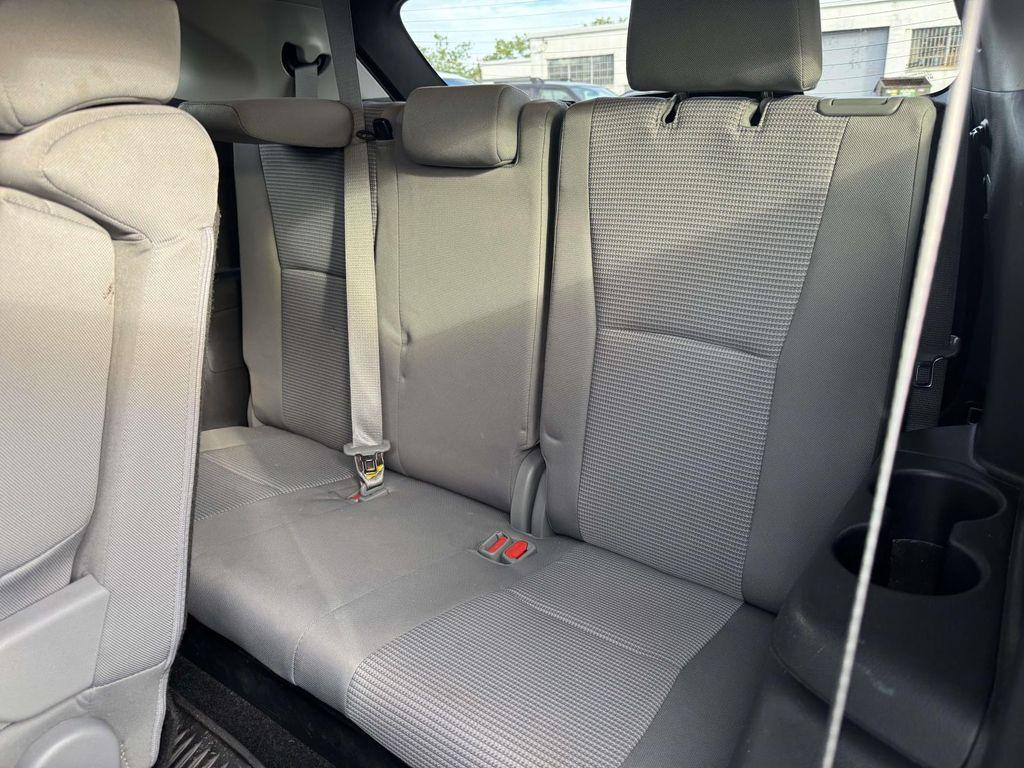 used 2023 Toyota Highlander car, priced at $33,674